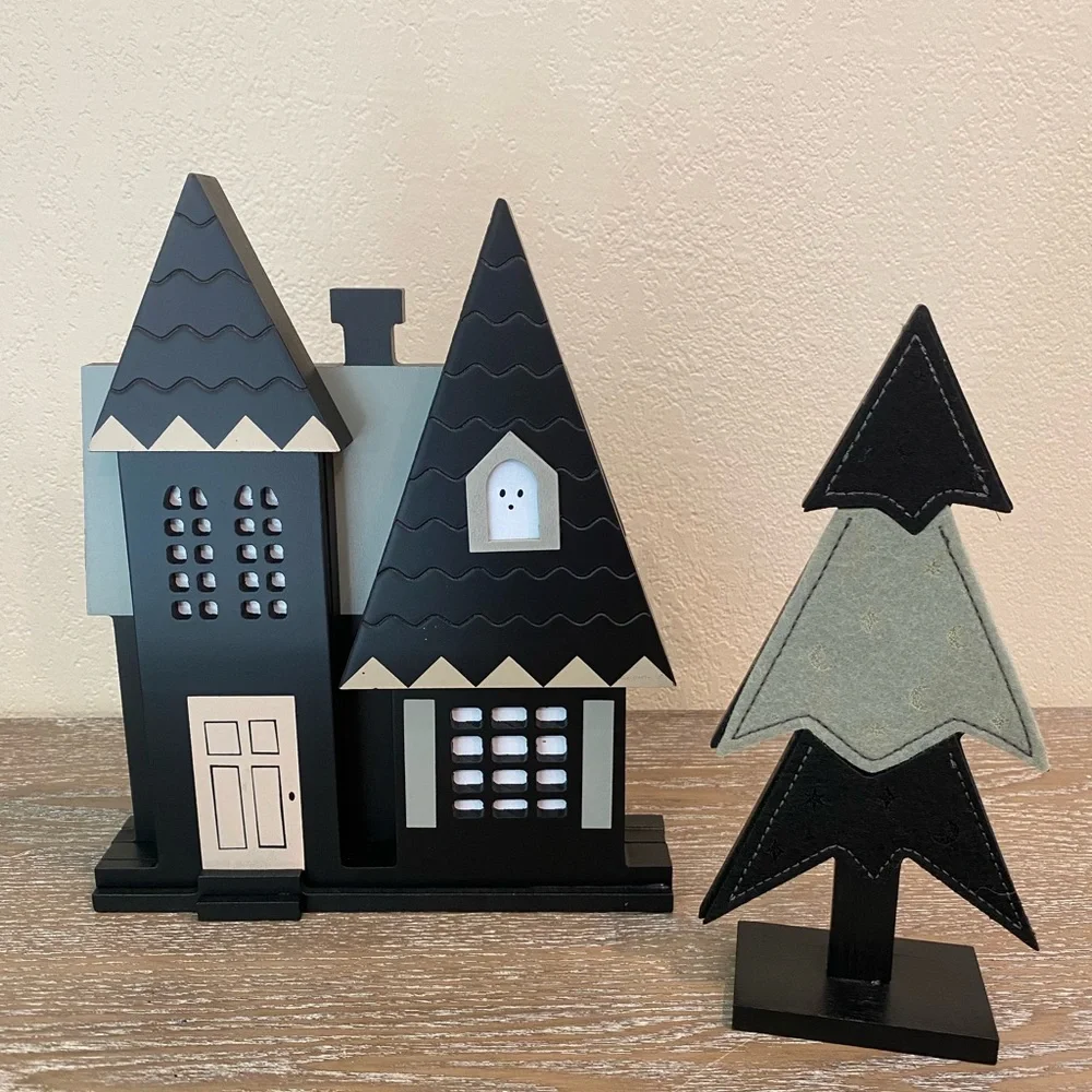 Target Hyde & EEK! Halloween Wood Haunted House and Trees (2)